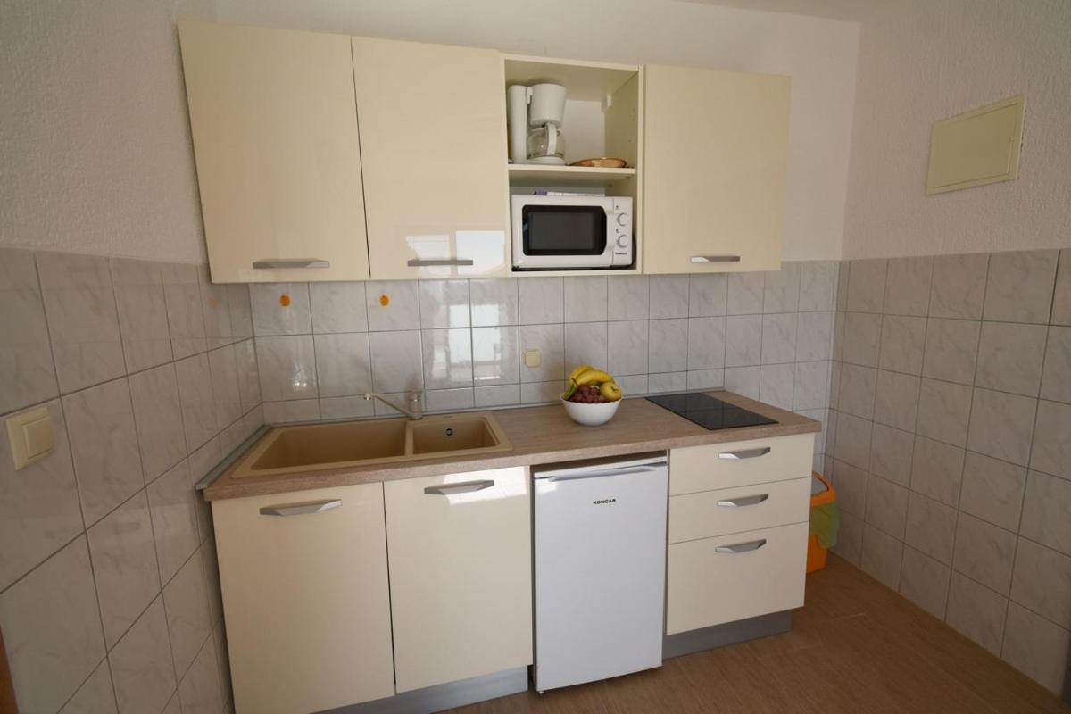 Denjak Apartments Kornić Buitenkant foto