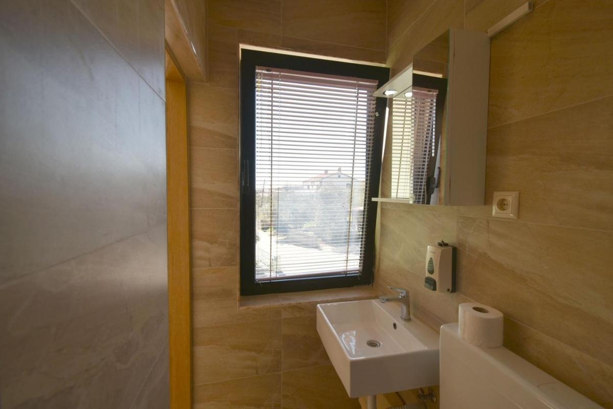 Denjak Apartments Kornić Buitenkant foto