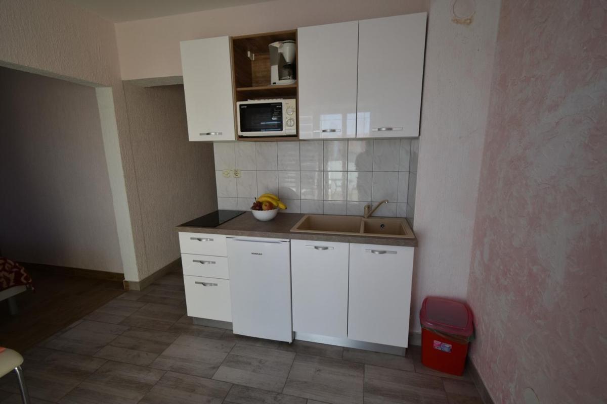 Denjak Apartments Kornić Buitenkant foto