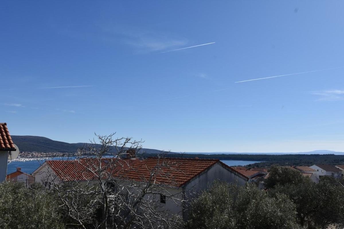 Denjak Apartments Kornić Buitenkant foto